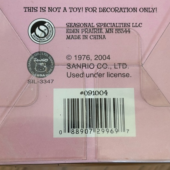 Hello Kitty 2004 Sanrio Holiday Ornament New in Box - Picture 9 of 9